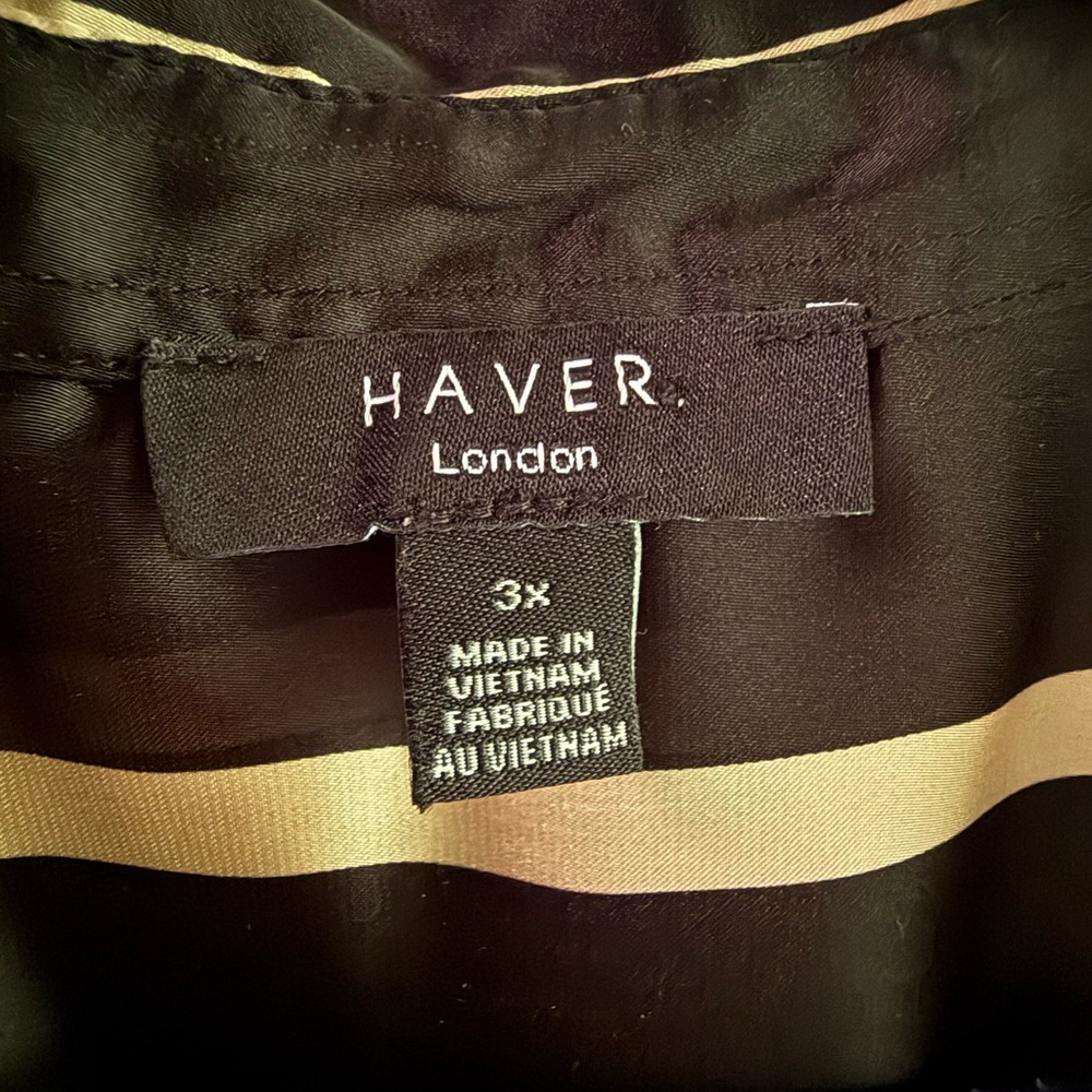 HAVER London Black and Gold Garment